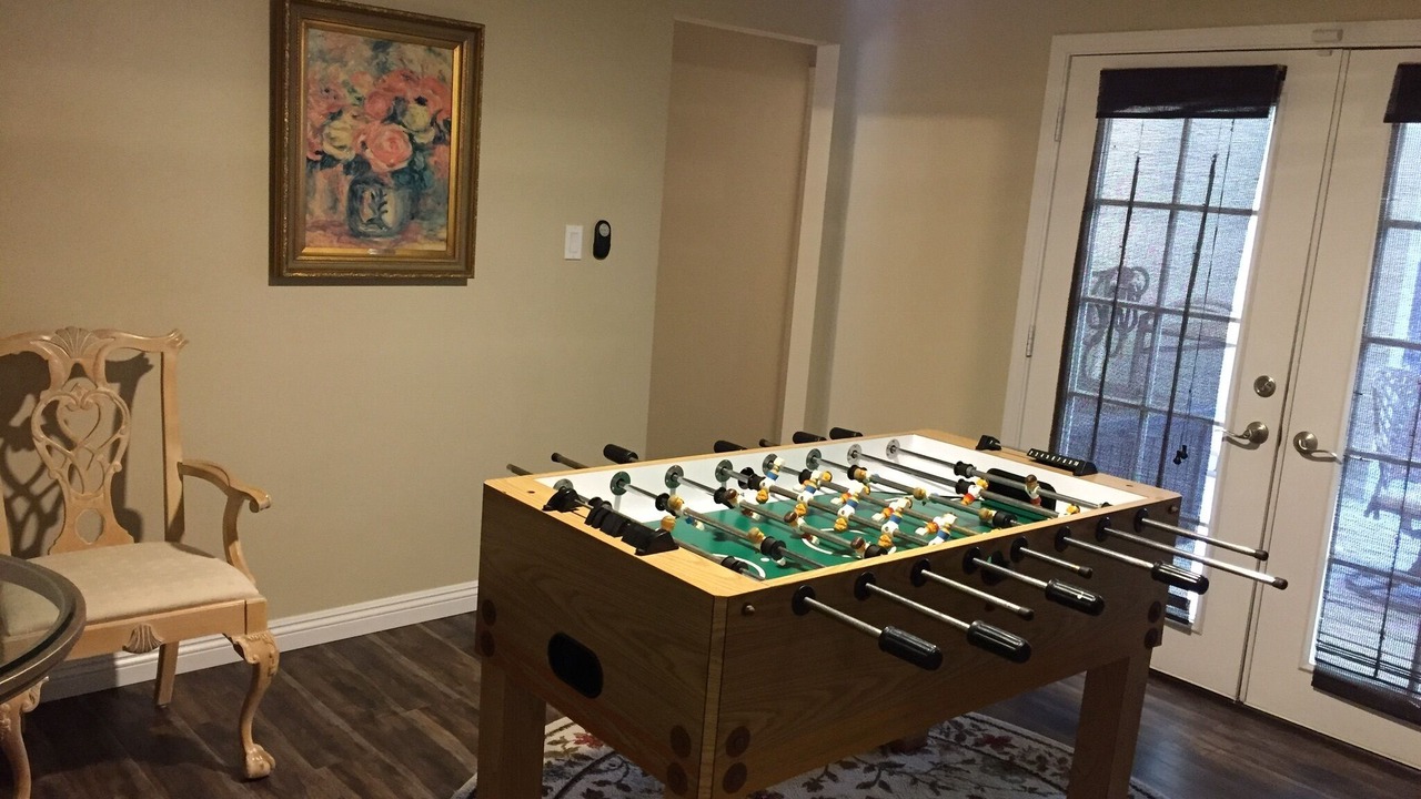 Photo of Bedroom in Arden-Arcade