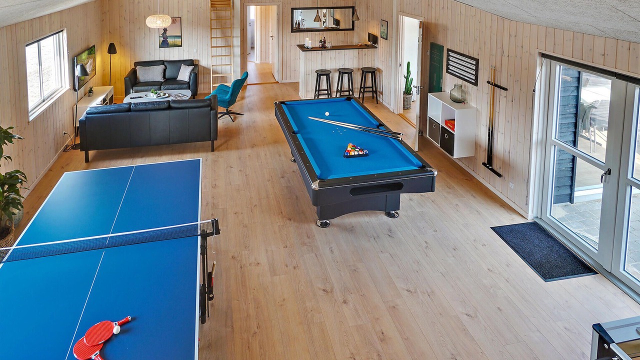 Photo of Others in Aalbaek