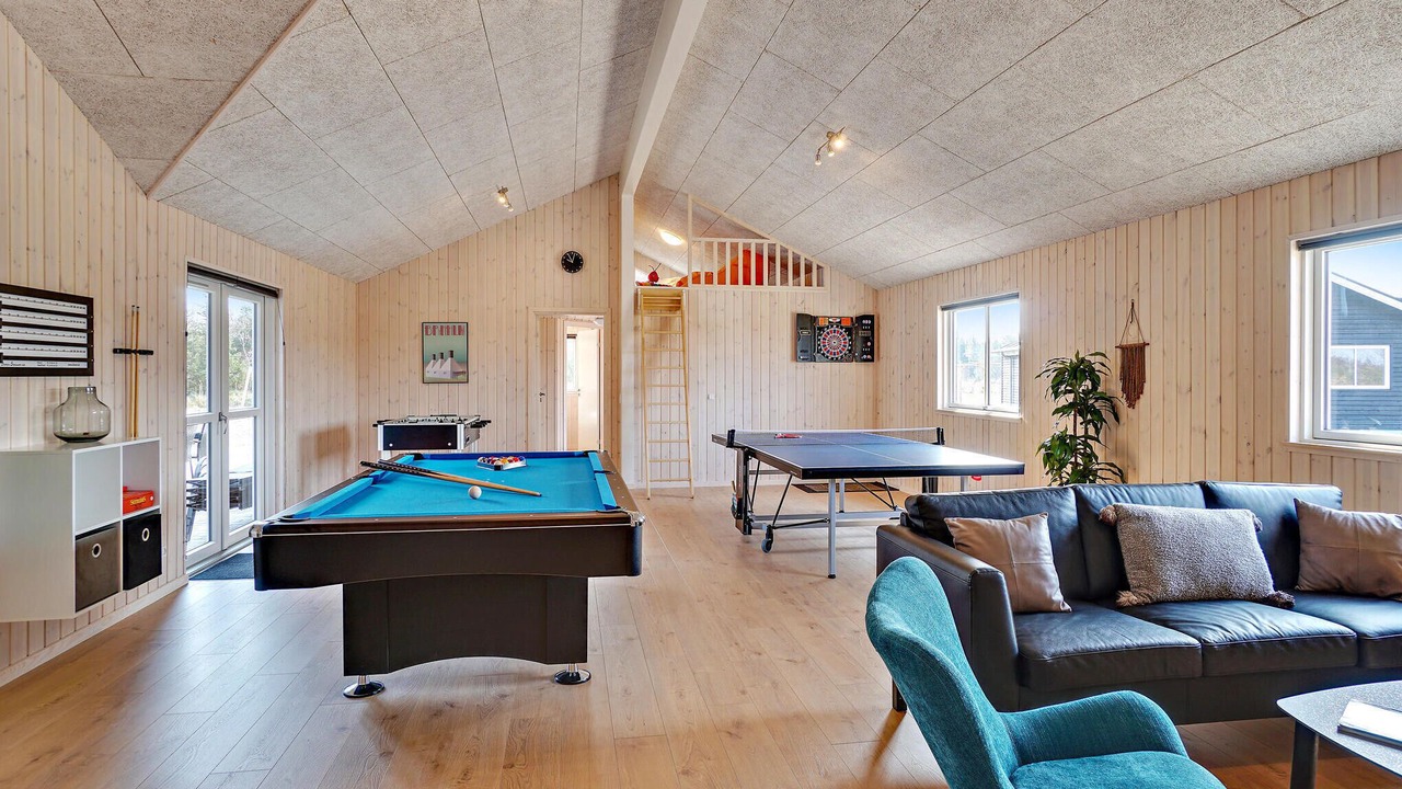 Photo of Others in Aalbaek