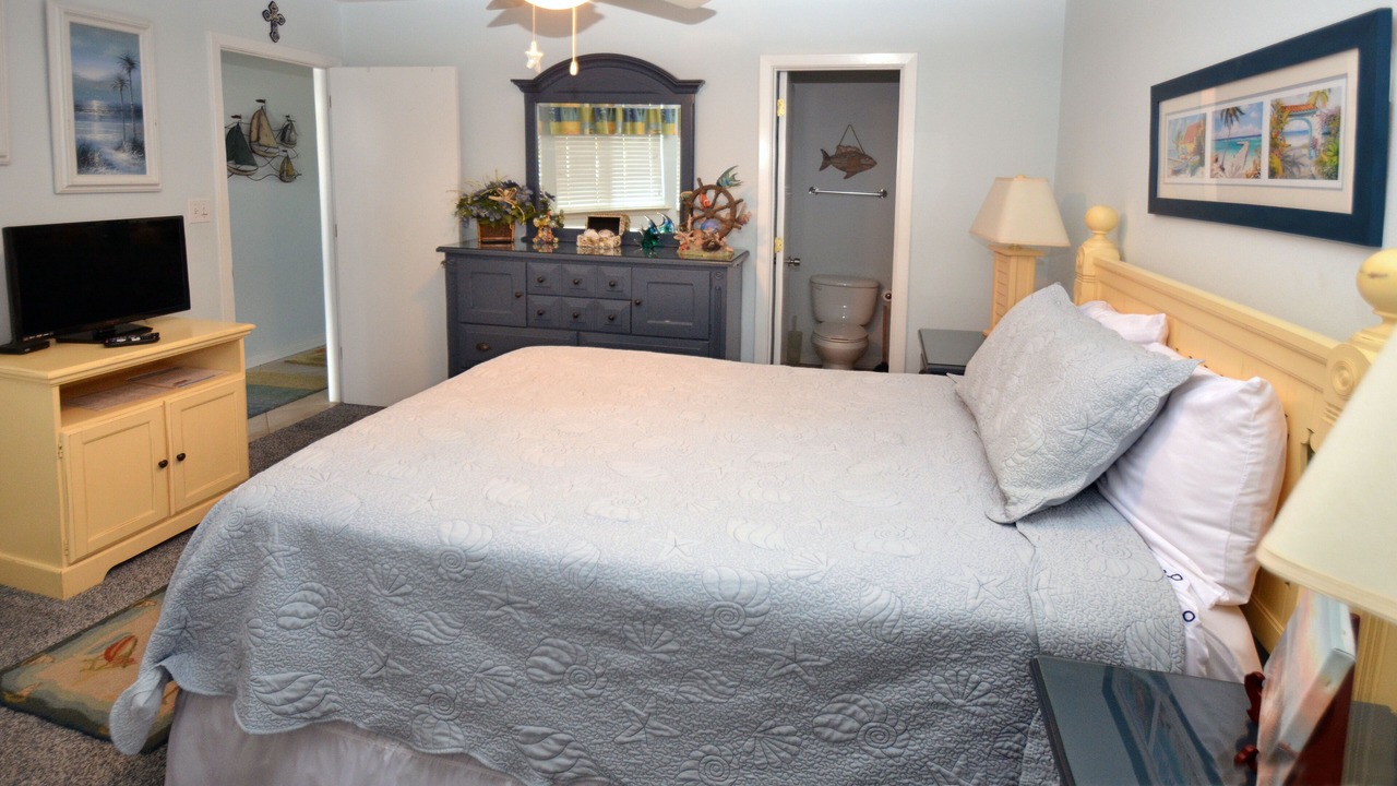 Photo of Bedroom in Fort Walton Beach