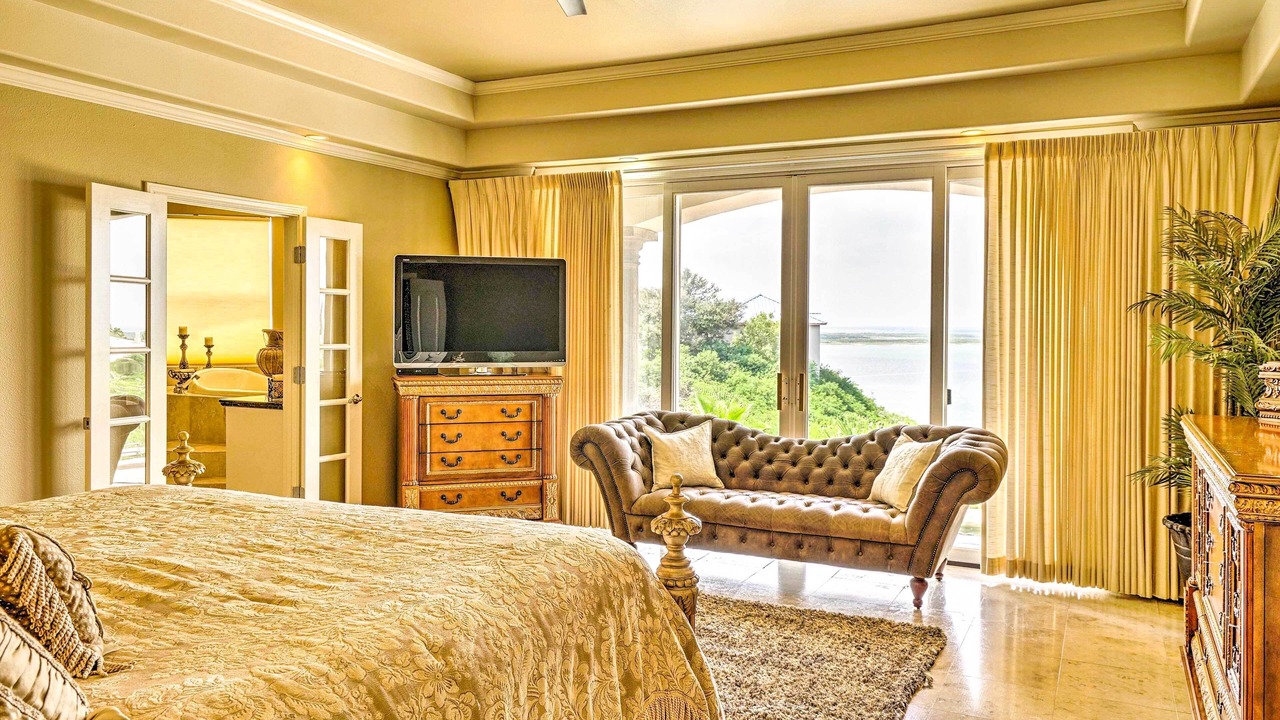 Photo of Bedroom in Amistad National Recreational Area