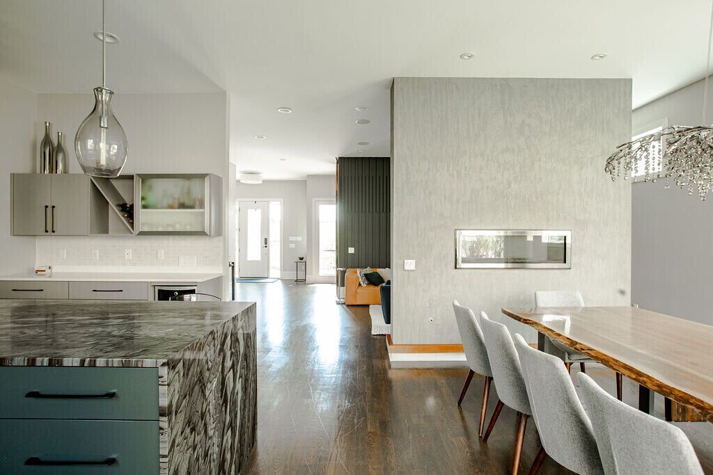 Photo of Livingroom in Linden Hills