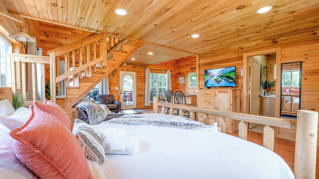 Photo of Bedroom in Bryant