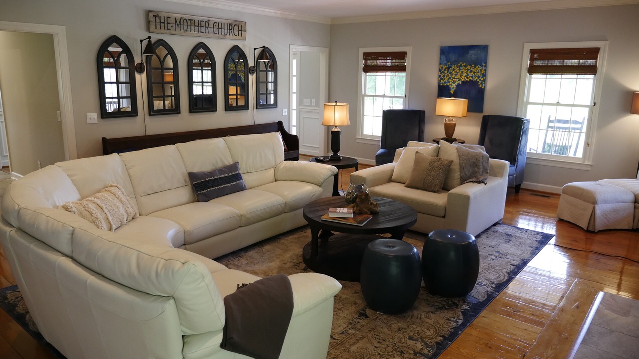 Photo of Bedroom in Pleasant View