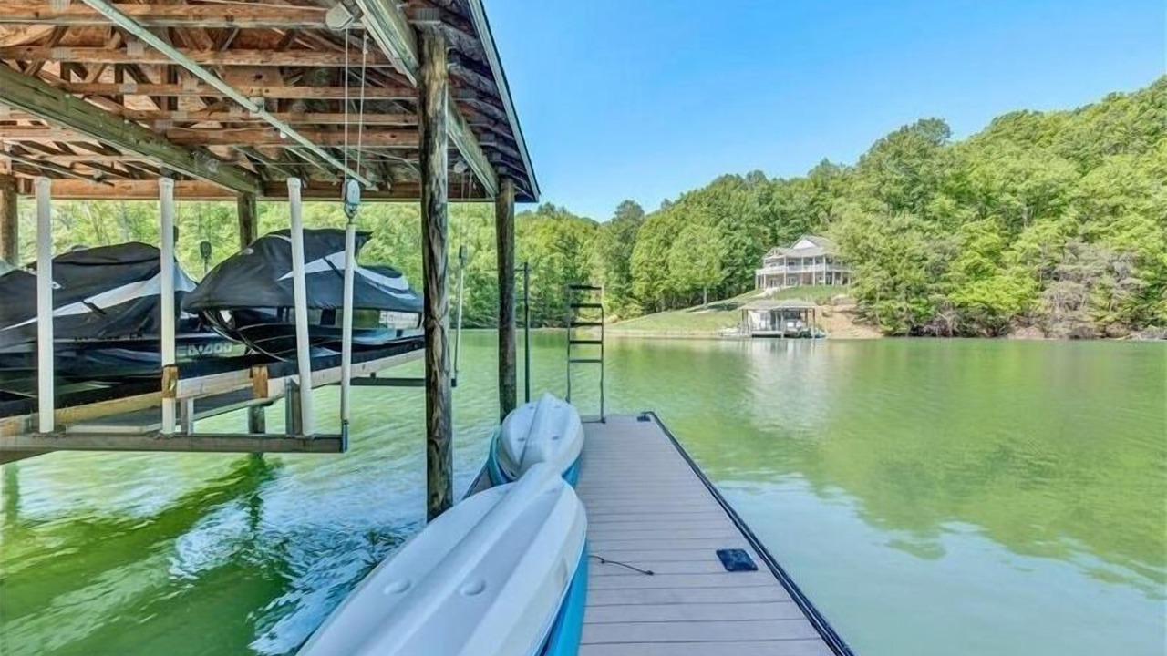 Photo of Outdoor in Huddleston