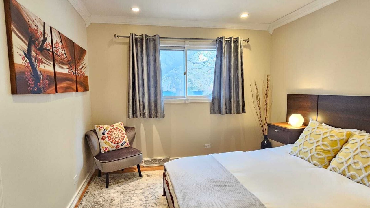 Photo of Bedroom in Highland Park