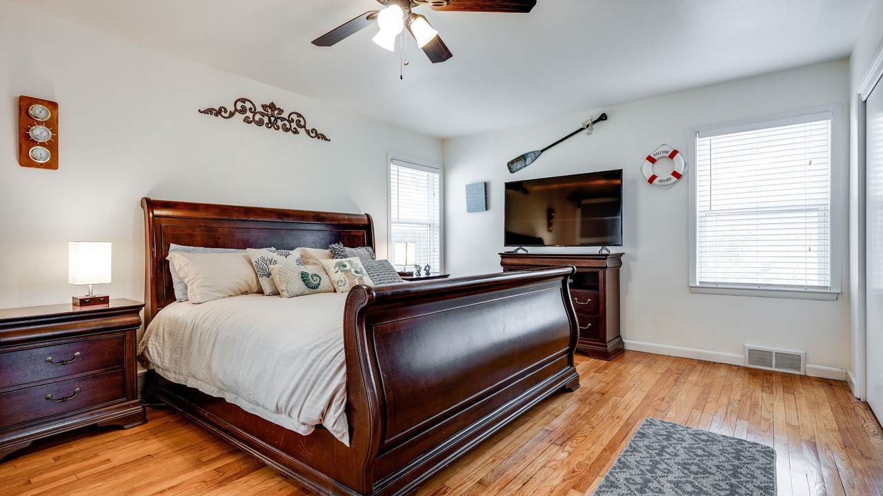 Photo of Bedroom in South Arlington