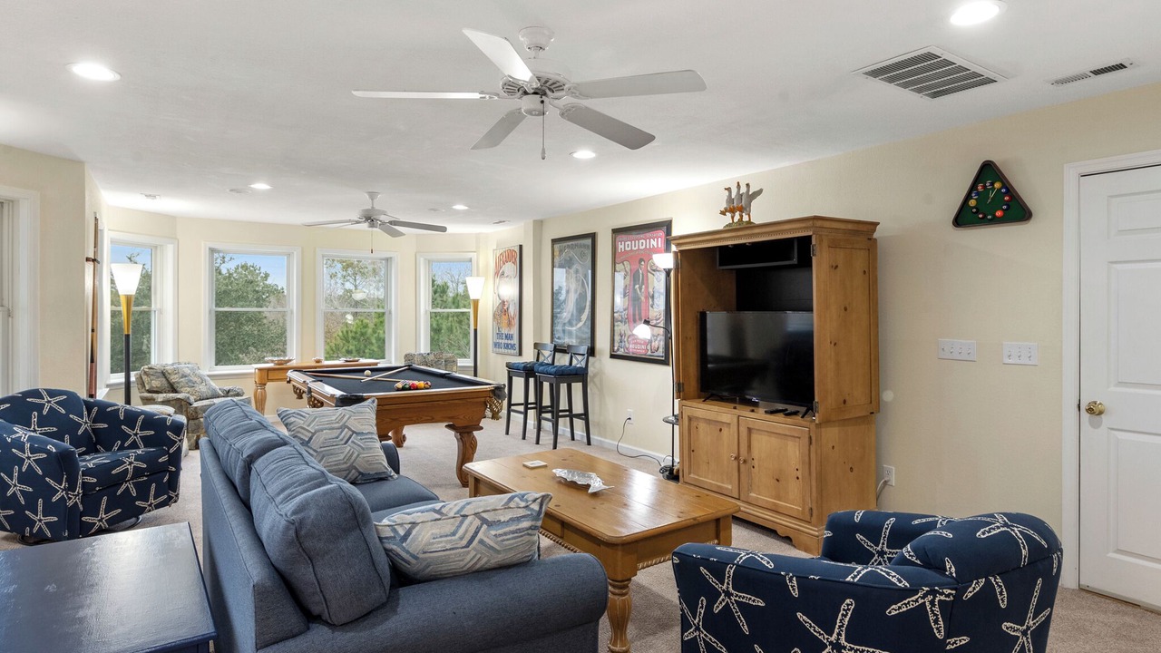 Photo of Bedroom in Corolla