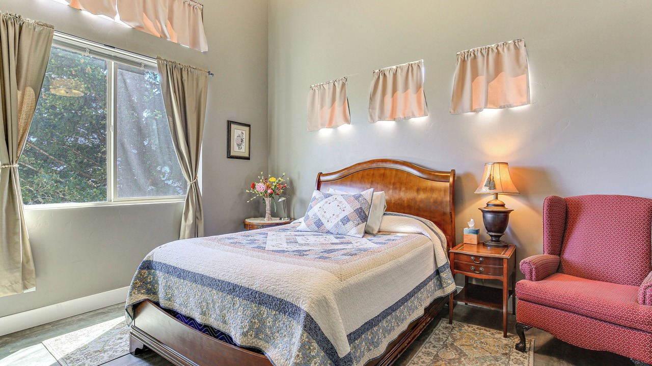 Photo of Others in Carson