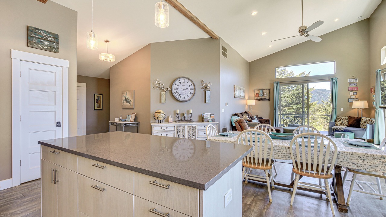 Photo of Others in Carson