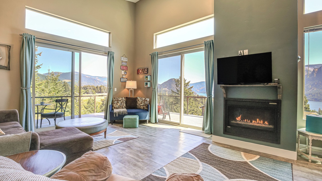 Photo of Others in Carson