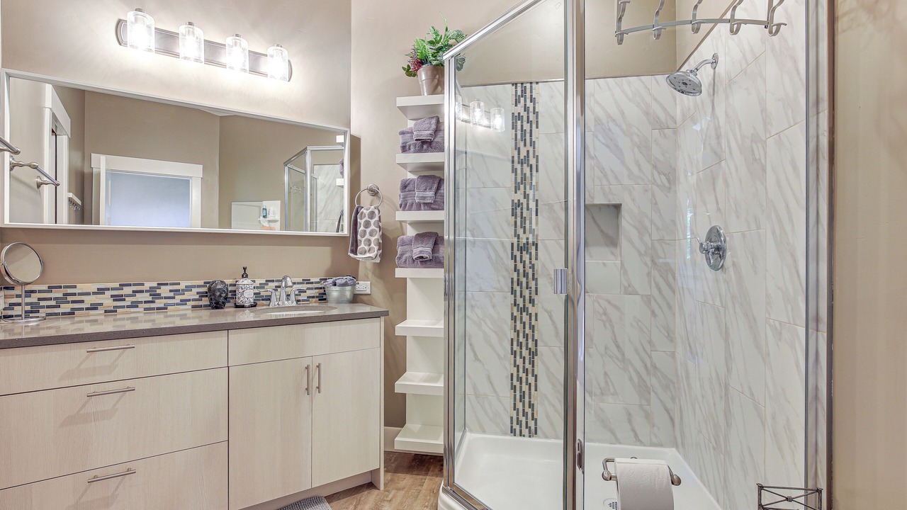 Photo of Bathroom in Carson