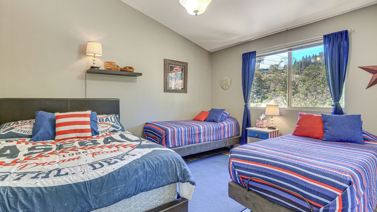 Photo of Others in Carson