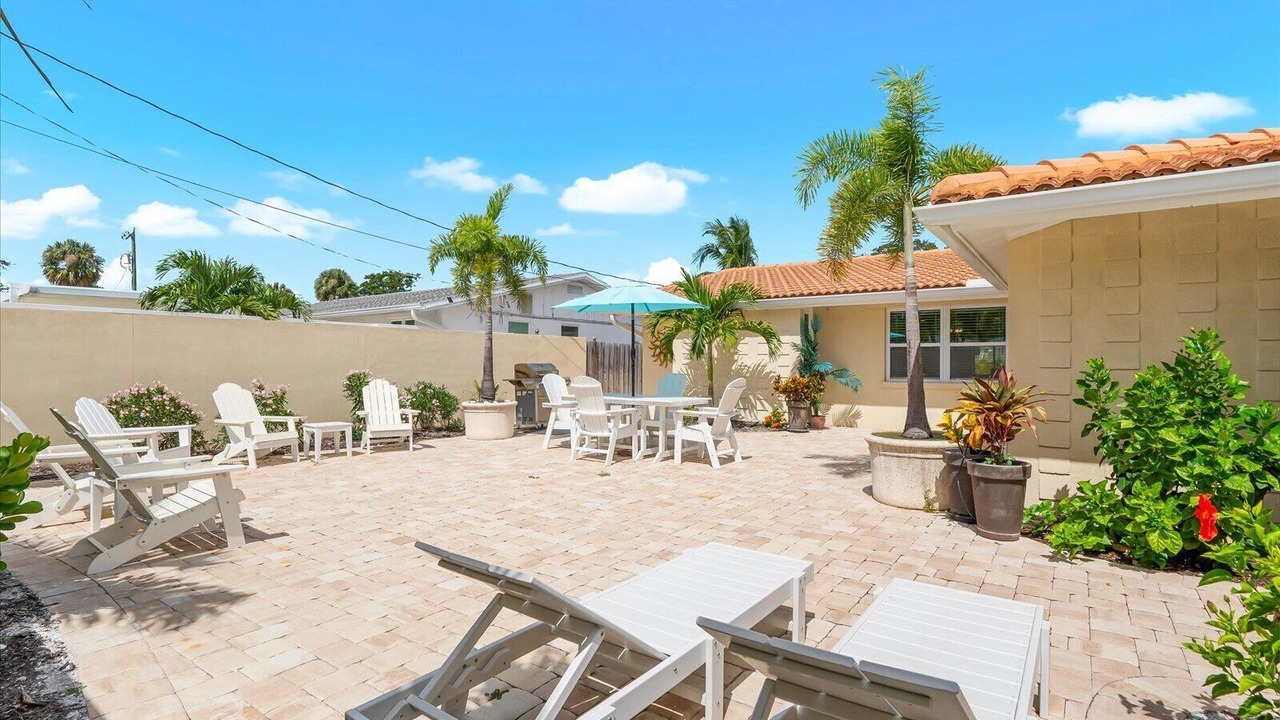 Photo of Outdoor in Siesta Key Village