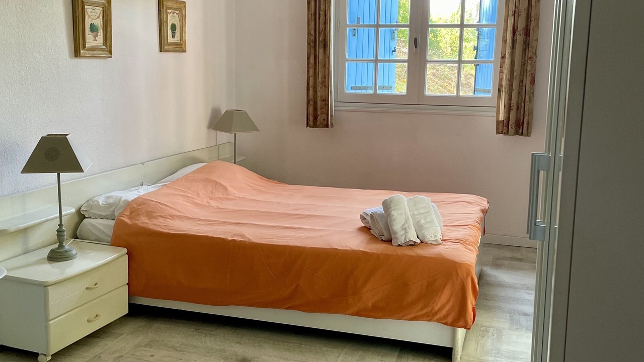 Photo of Bedroom in Courniou