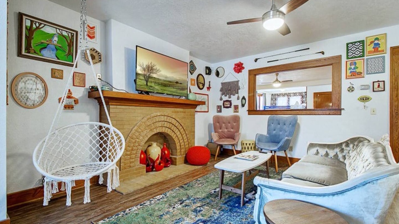 Photo of Livingroom in Central Oklahoma City