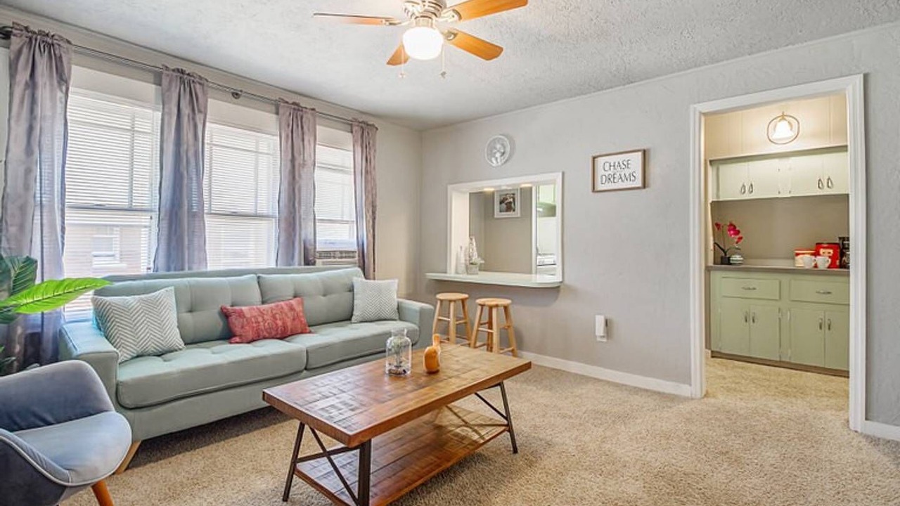 Photo of Livingroom in Central Oklahoma City