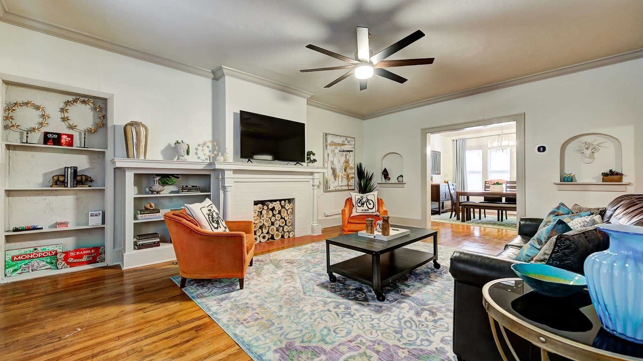Photo of Livingroom in Lincoln Terrace