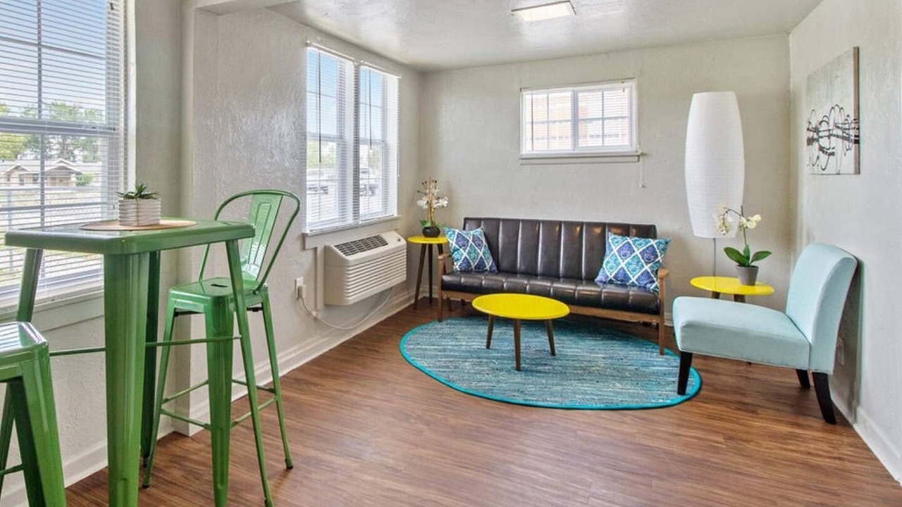Photo of Livingroom in Asian District