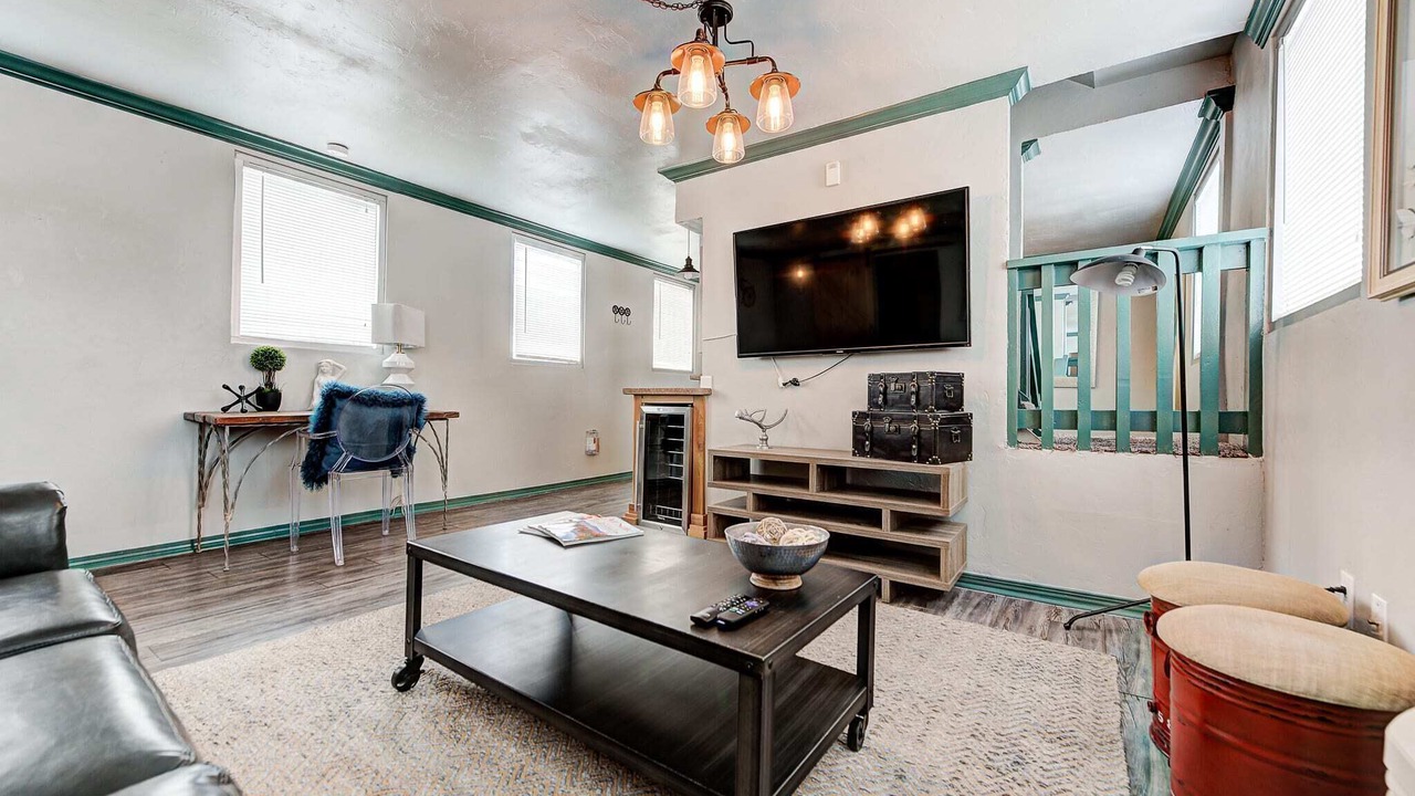 Photo of Livingroom in Central Oklahoma City