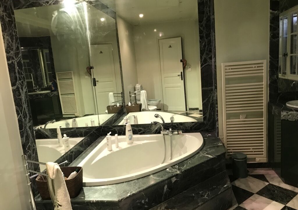Photo of Bathroom in Villecerf