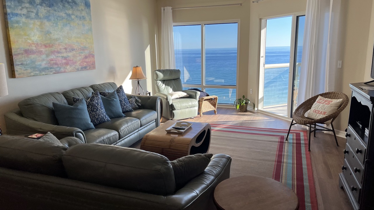 Photo of Livingroom in Pensacola Beach