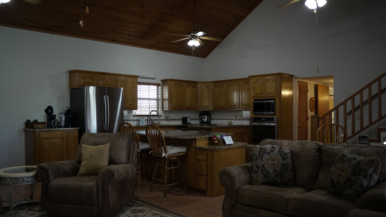 Photo of Livingroom in Marathon