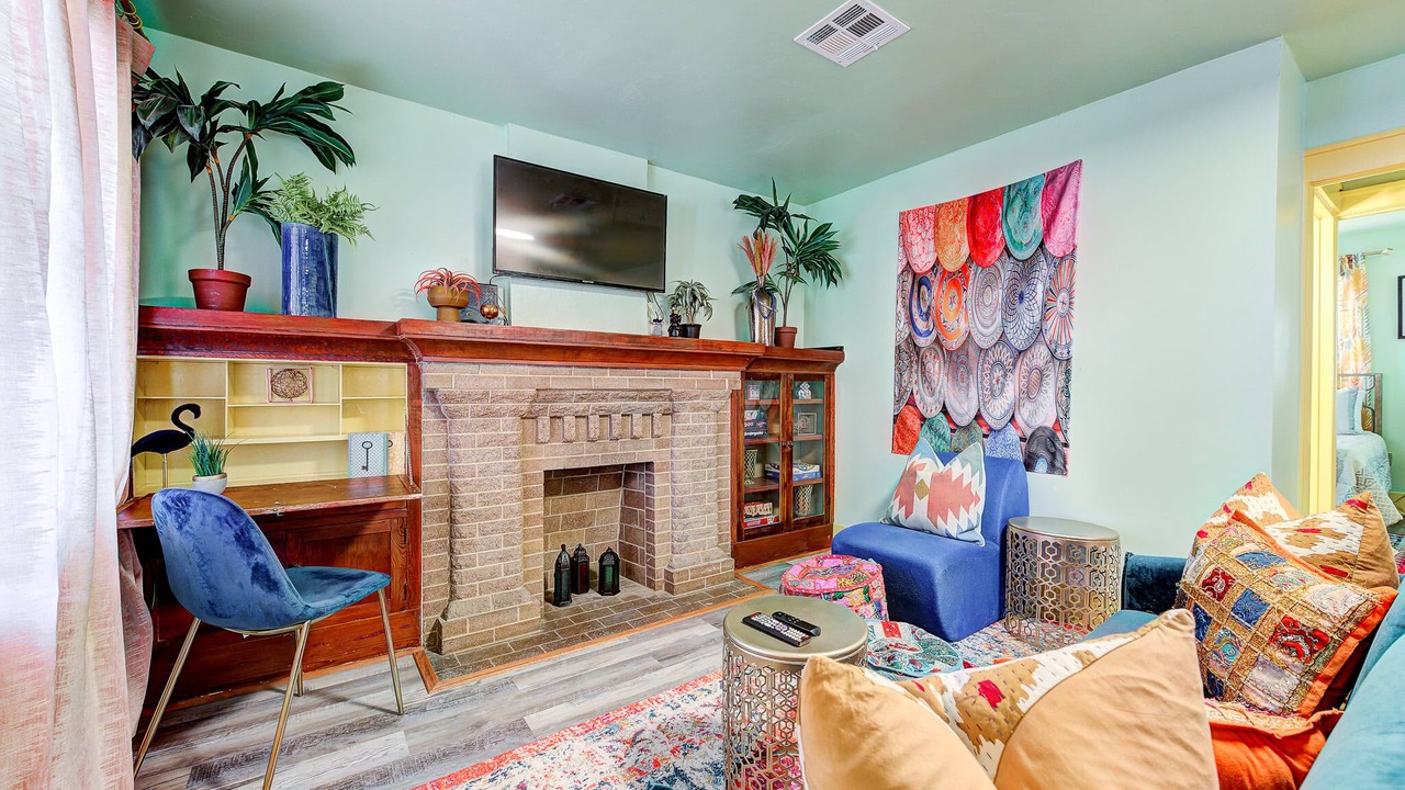 Photo of Livingroom in Central Oklahoma City