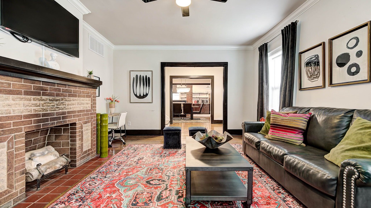 Photo of Livingroom in Lincoln Terrace