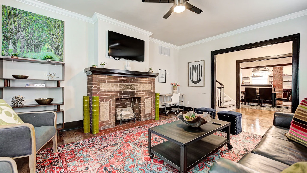 Photo of Livingroom in Lincoln Terrace