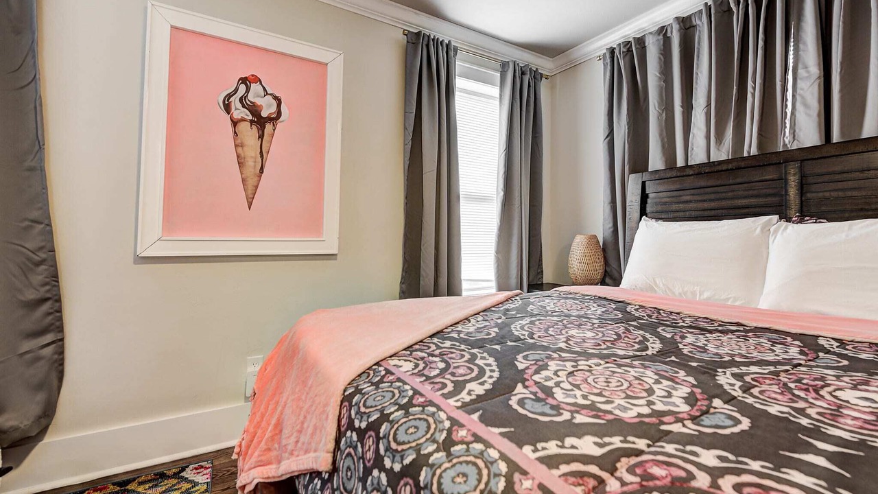 Photo of Bedroom in Lincoln Terrace