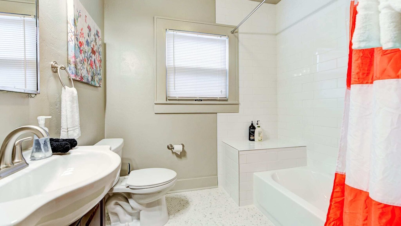 Photo of Bathroom in Asian District