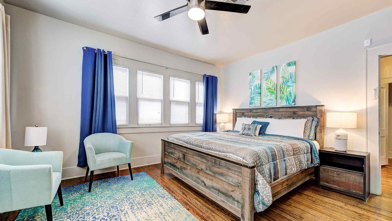 Photo of Bedroom in Asian District