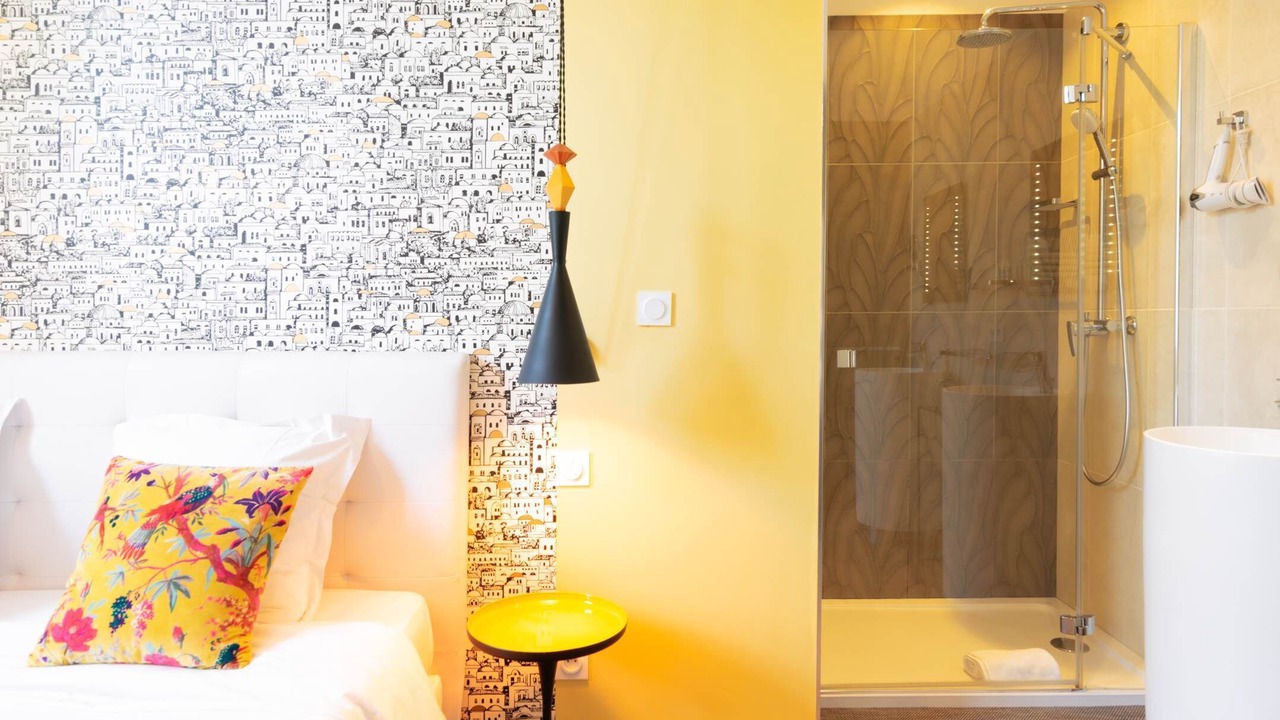 Photo of Others in Downtown Angers