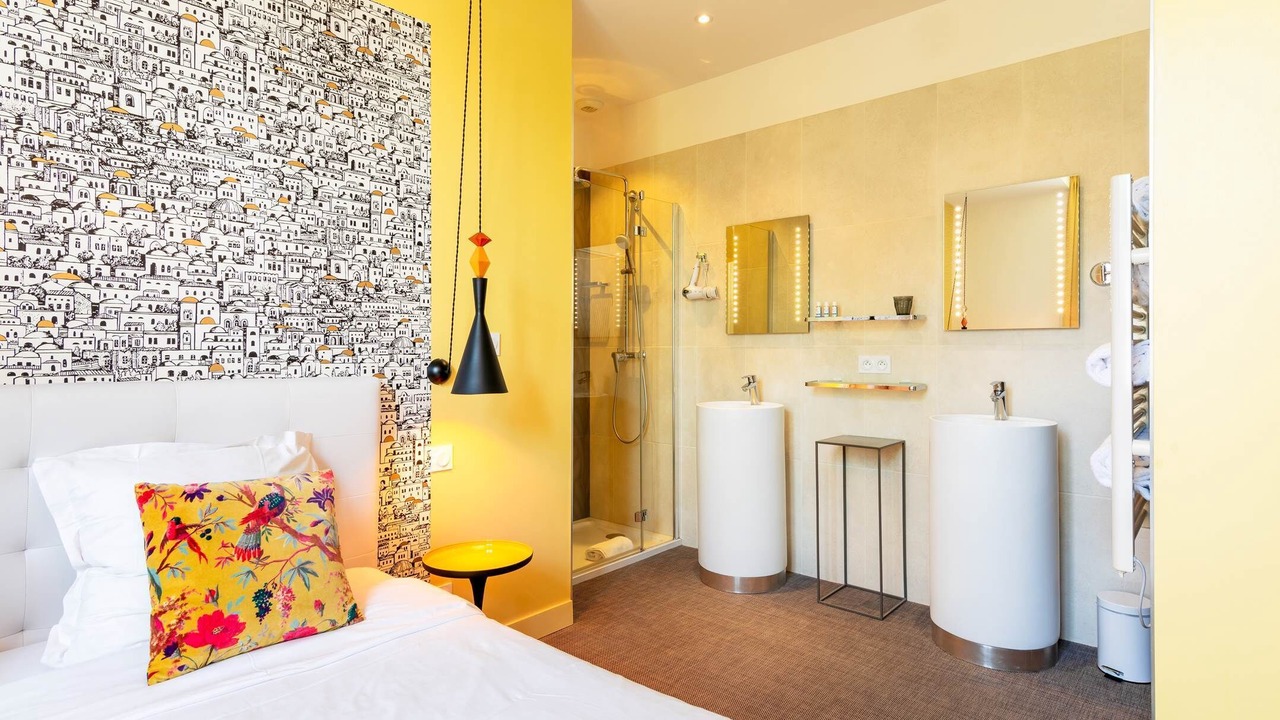 Photo of Others in Downtown Angers