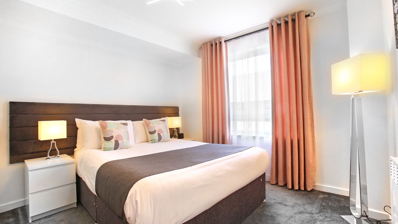 Photo of Bedroom in Pollokshields