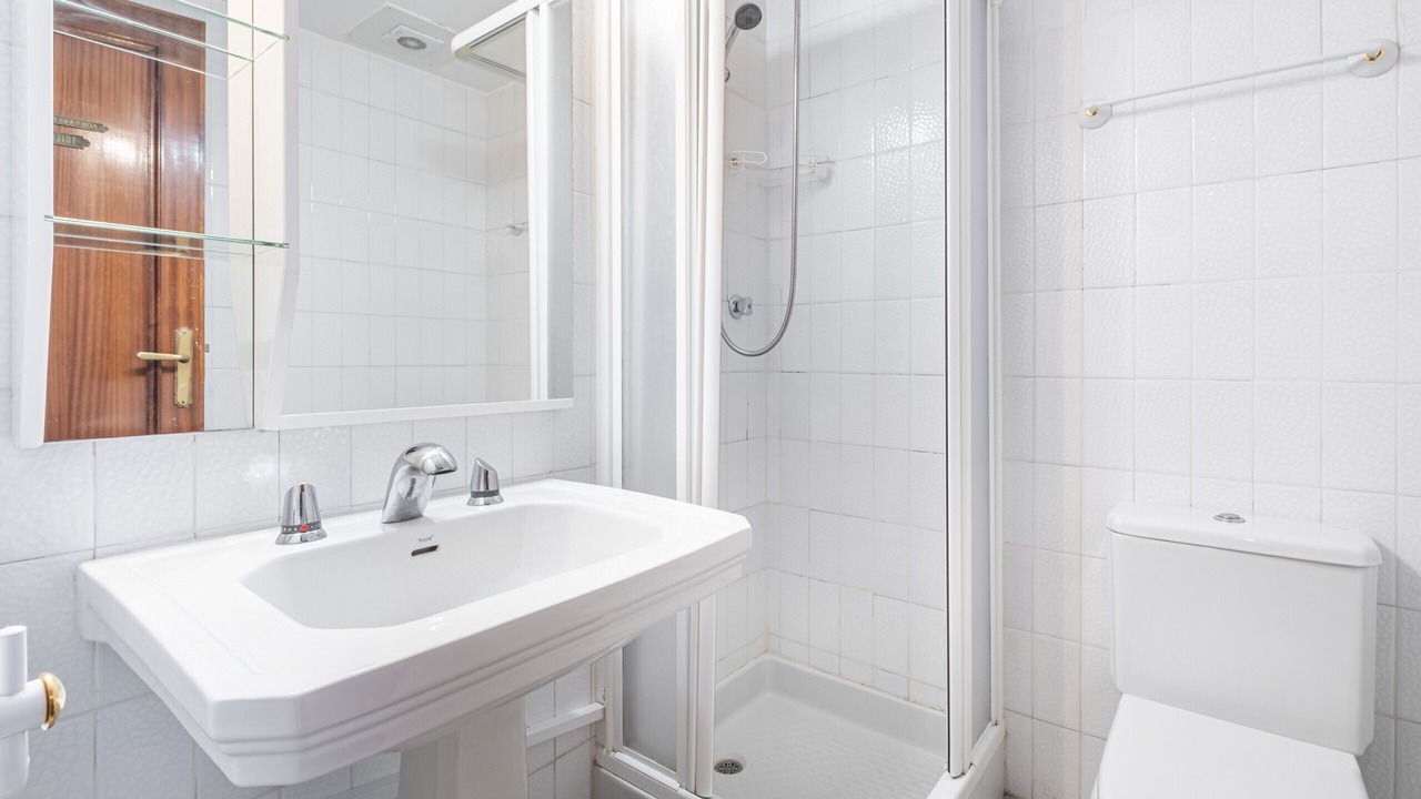 Photo of Bathroom in Benidorm Centro