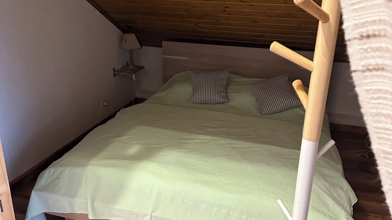 Photo of Bedroom in Viel-Alpe