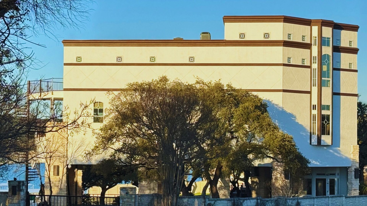 Photo of Outdoor in Hudson Bend