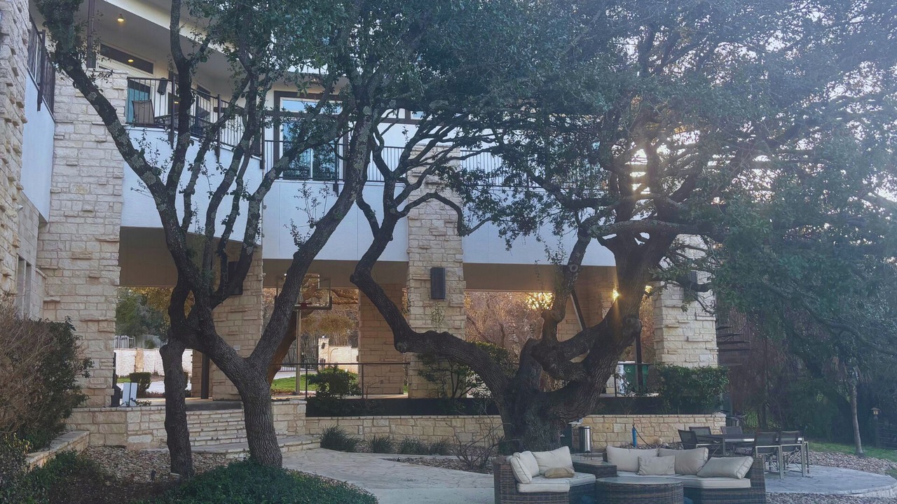 Photo of Outdoor in Hudson Bend