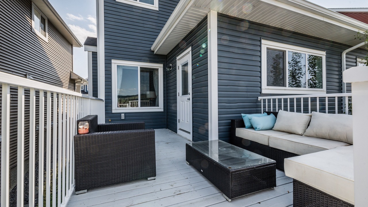 Photo of Patio Balcony in Cochrane