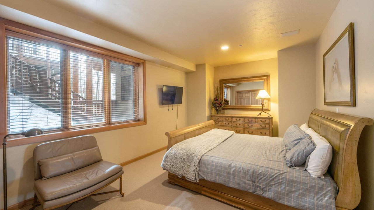Photo of Bedroom in Deer Valley