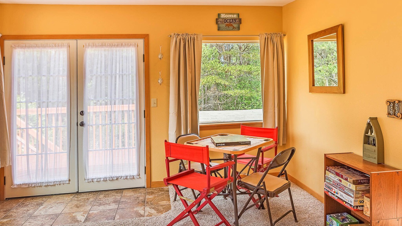 Photo of Bedroom in Grayland