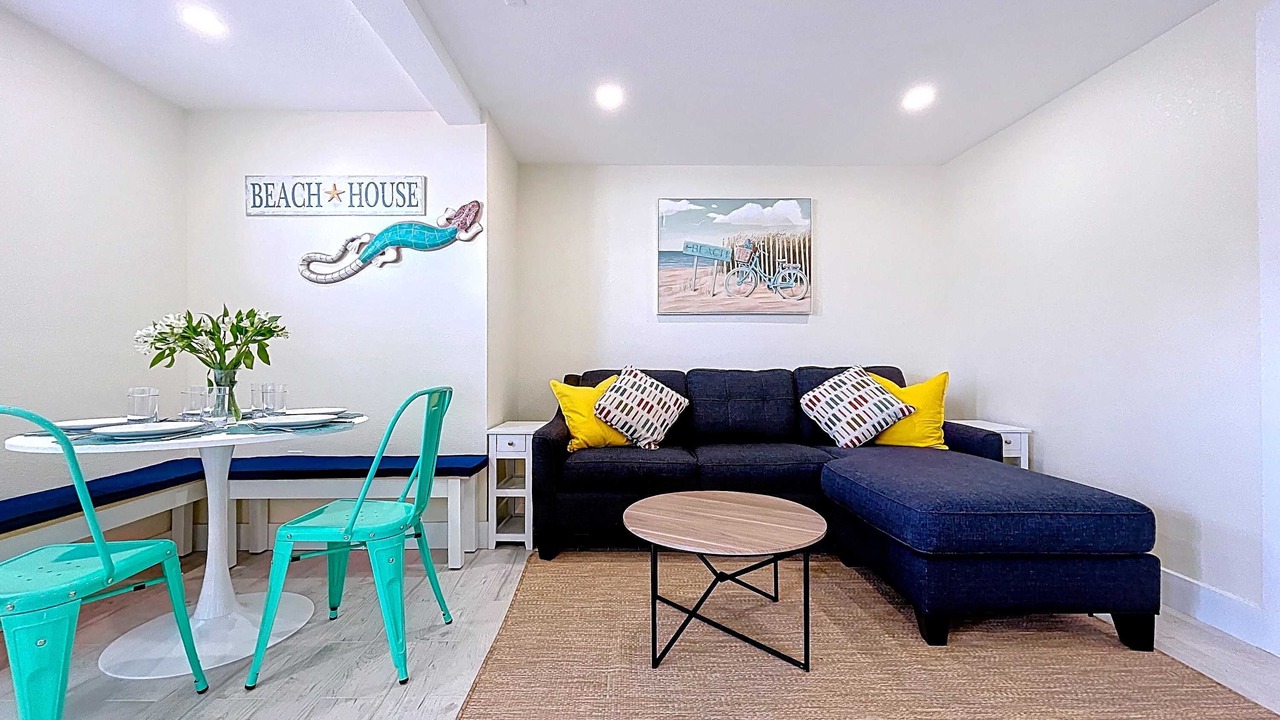 Photo of Livingroom in Bradenton Beach