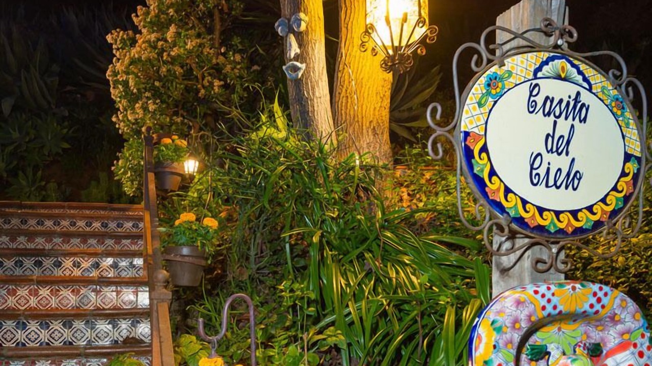 Photo of Others in Hollywood Hills West