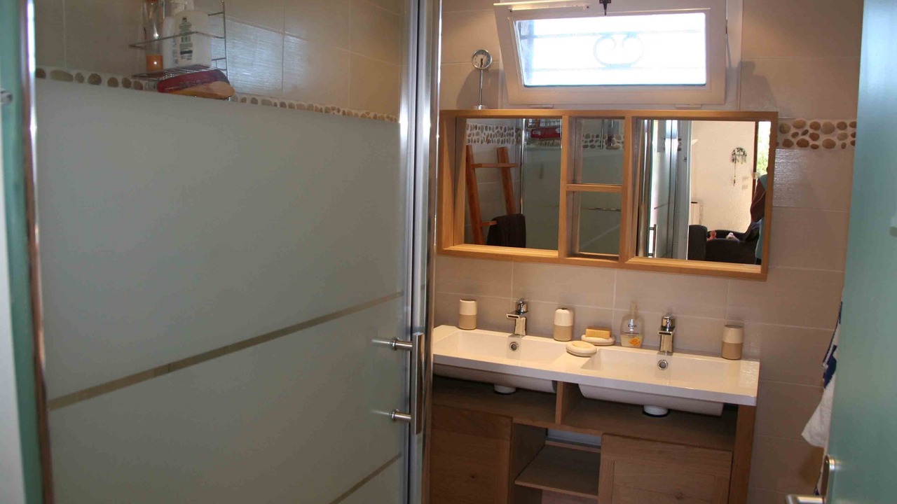 Photo of Bathroom in Frontignan