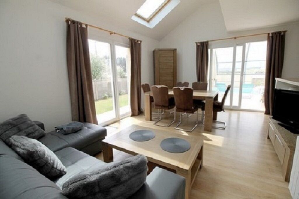 Photo of Livingroom in Surtainville