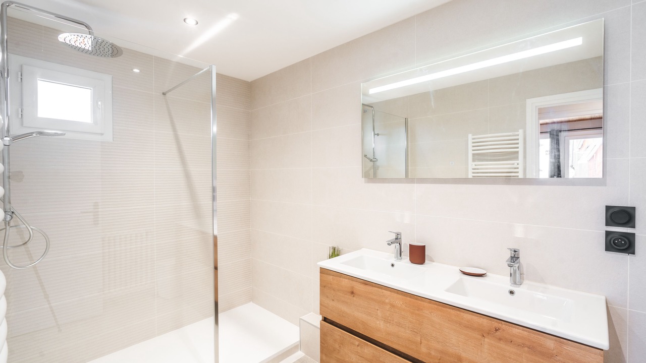 Photo of Bathroom in Mont-de-Lans