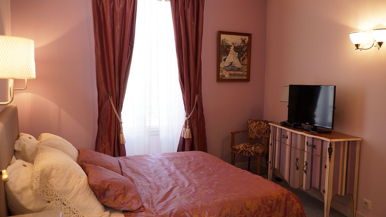 Photo of Bedroom in Sarlat-la-Caneda Historic Center