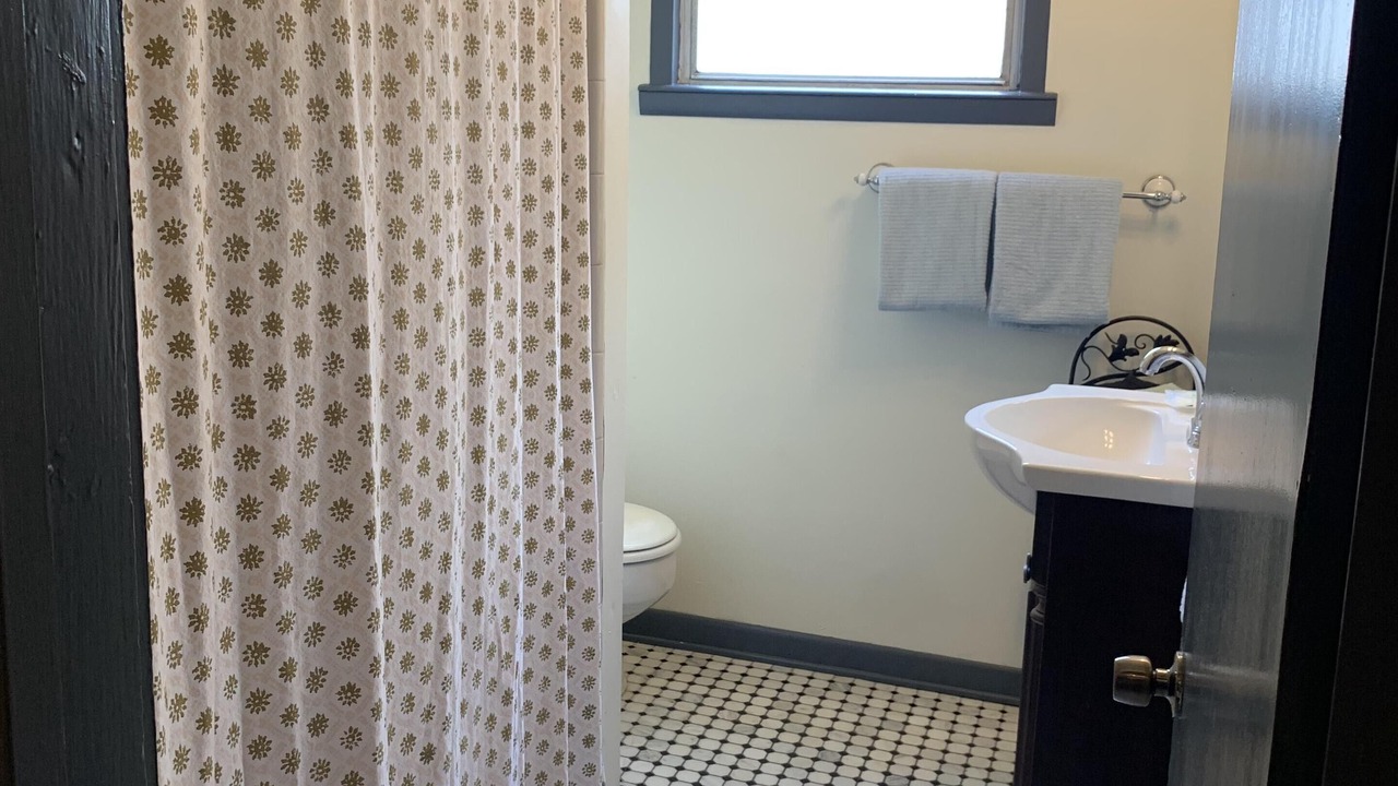 Photo of Bathroom in Historic District - North